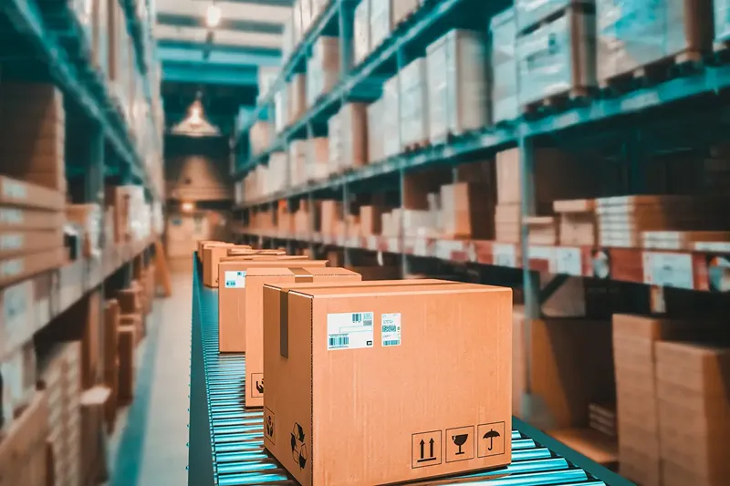 Packages on a conveyor belt
